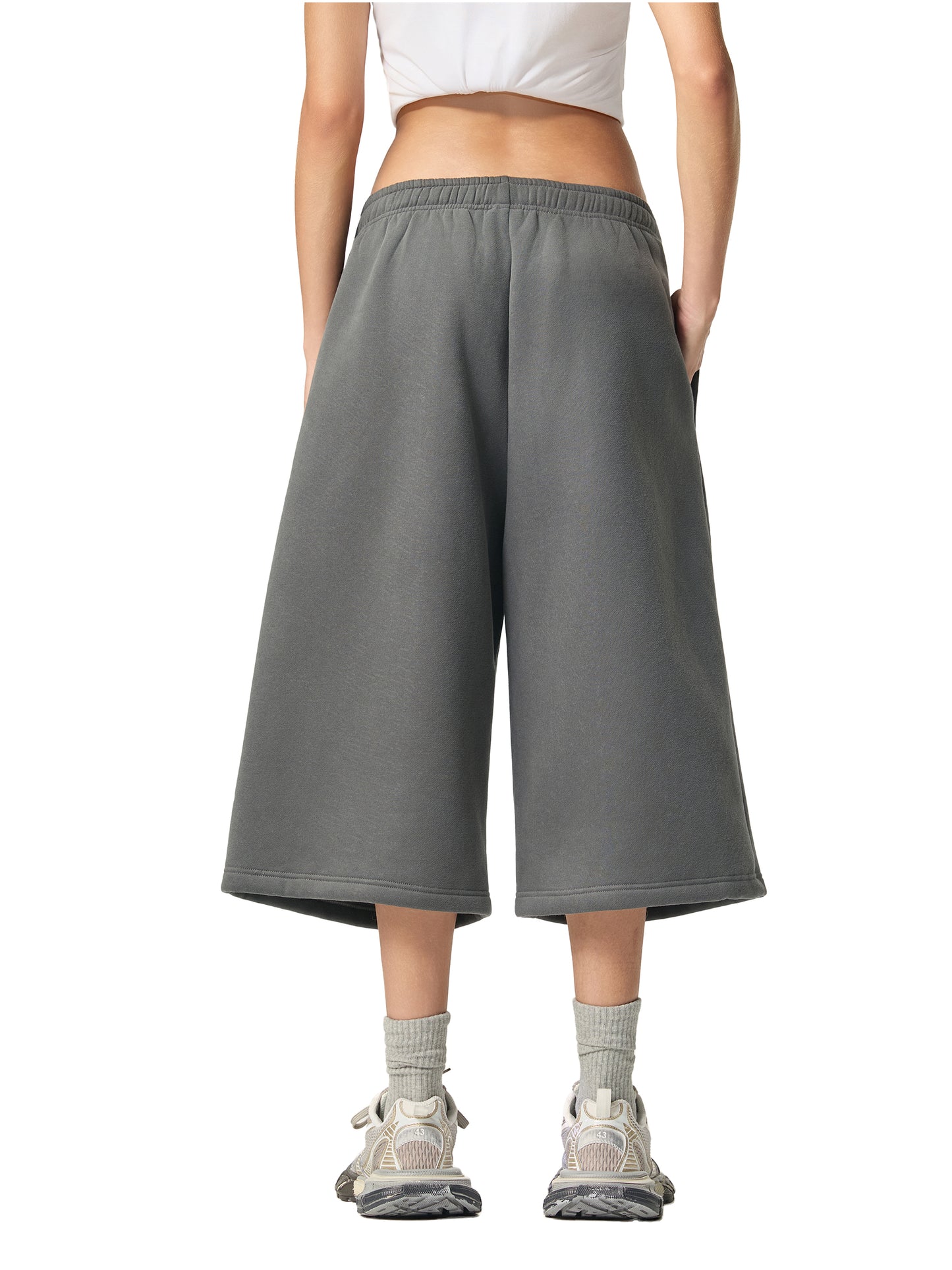 Sunday 3/4 Sweat Shorts