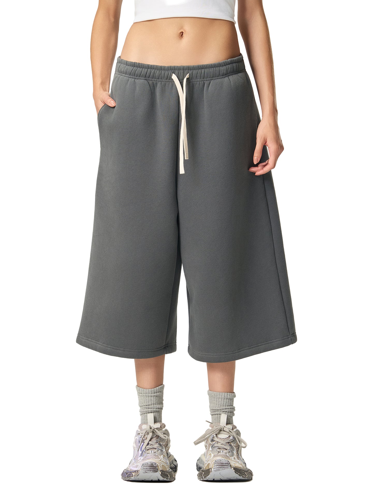 Sunday 3/4 Sweat Shorts
